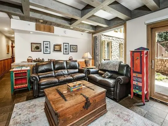 Daire (Village Center Condo 1F)