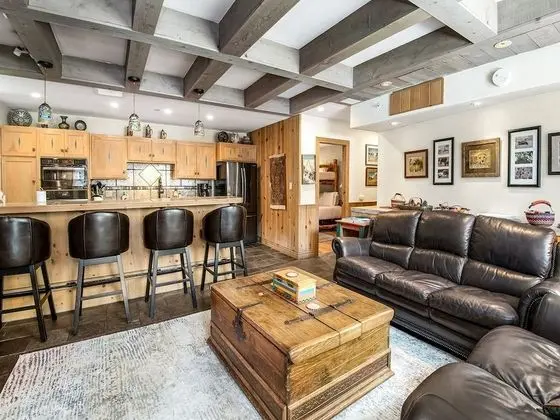 Daire (Village Center Condo 1F)
