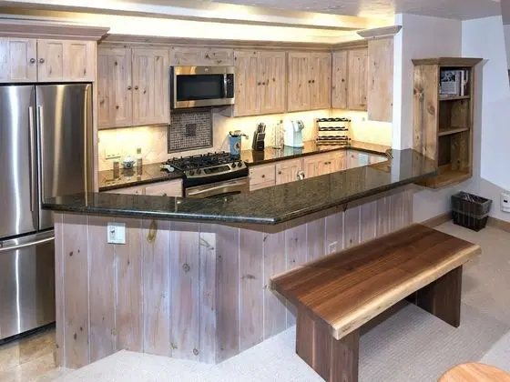 Ev (Village Center Condo)