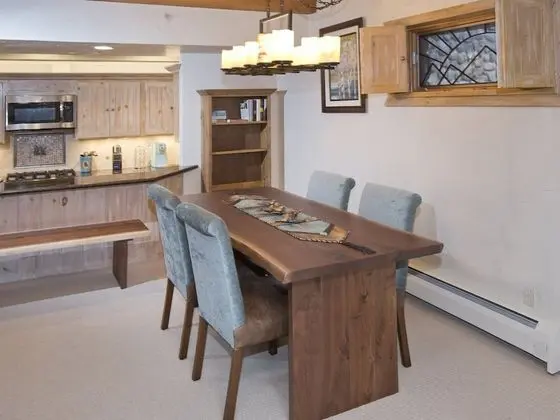Ev (Village Center Condo)