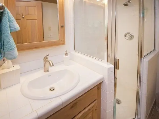 Ev (Village Center Condo)