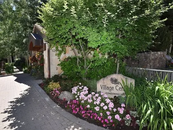 Ev (Village Center Condo)