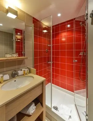 Basic Oda, 3 Tek Kişilik Yatak