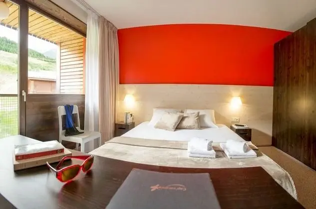 Tek Büyük veya İki Ayrı Yataklı Oda