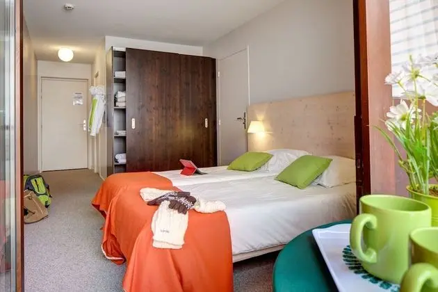 Tek Büyük veya İki Ayrı Yataklı Oda