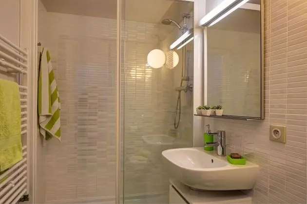 Tek Büyük veya İki Ayrı Yataklı Oda