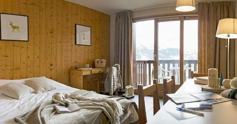 Tek Büyük veya İki Ayrı Yataklı Oda