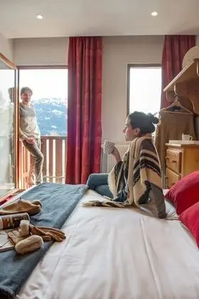 Tek Büyük veya İki Ayrı Yataklı Oda