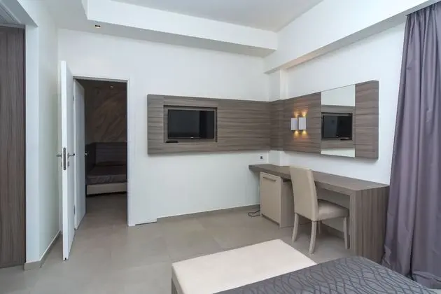 Superior Üç Kişilik Oda, 1 Yatak Odası, Şehir Manzaralı, Kule