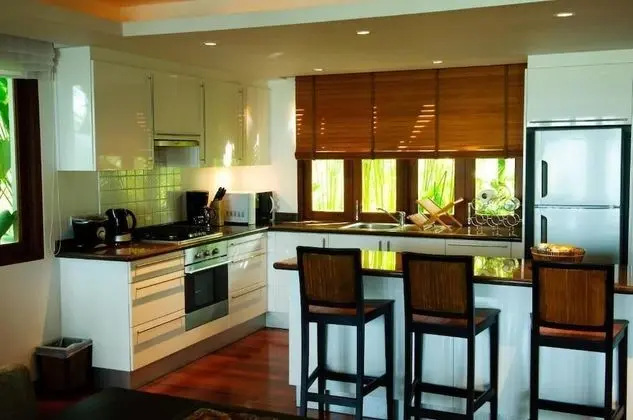 Villa, 3 Yatak Odası, Kişiye Özel Havuzlu, Denize Sıfır (Grand)
