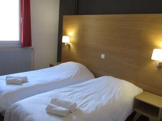 İki Ayrı Yataklı Oda, 2 Tek Kişilik Yatak