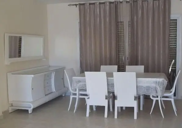 Royal Villa, 3 Yatak Odası, Havuz Manzaralı