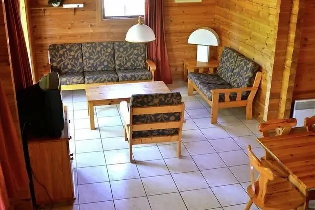 Basic Dağ Evi, Birden Çok Yatak (Cahors)