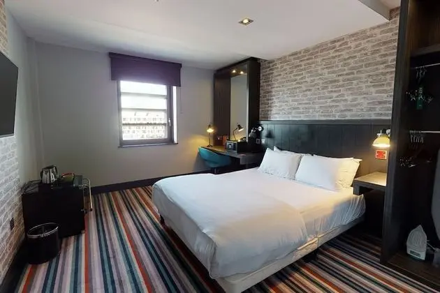 Club Oda (FREE Gym & Pool Access)