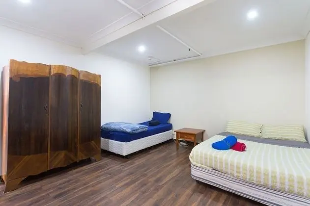 Ortak Ranzalı Oda, Karma Ranzalı Oda (4 Bed)