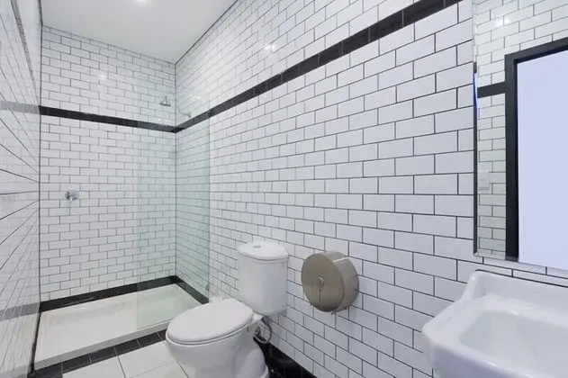 Ortak Ranzalı Oda, Karma Ranzalı Oda (4 Bed)