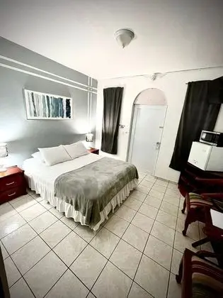 Tek Büyük Yataklı Oda