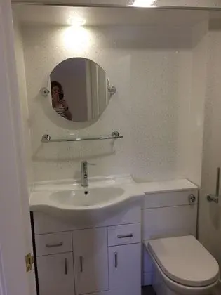 Tek Büyük Yataklı Oda, Banyolu/Duşlu