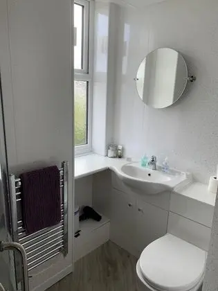 Üç Kişilik Oda, Banyolu/Duşlu