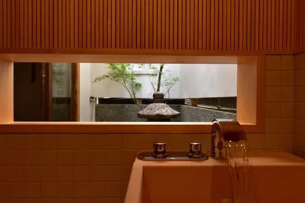 Luxury Oda (With Bathtub, KAZE)