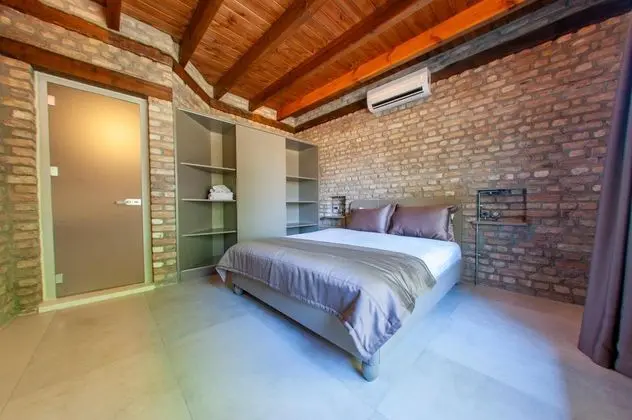 3+1 Suite,Bahçe Manzaralı,Hamamlı