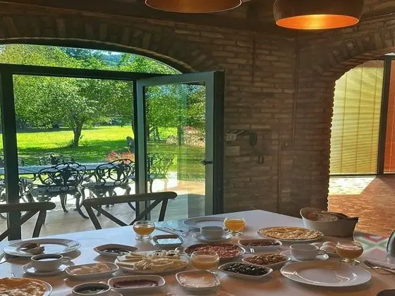 3+1 Suite,Bahçe Manzaralı,Hamamlı