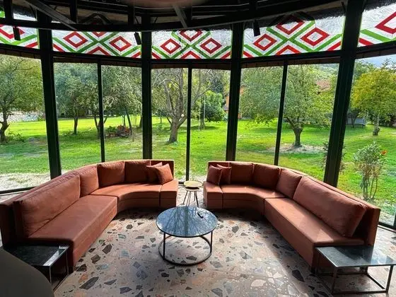3+1 Suite,Bahçe Manzaralı,Hamamlı