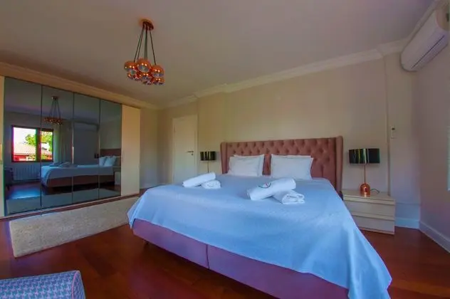 Deluxe Villa Oda