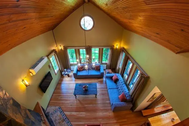 Four Bedroom Country Villa,Dağ Manzaralı