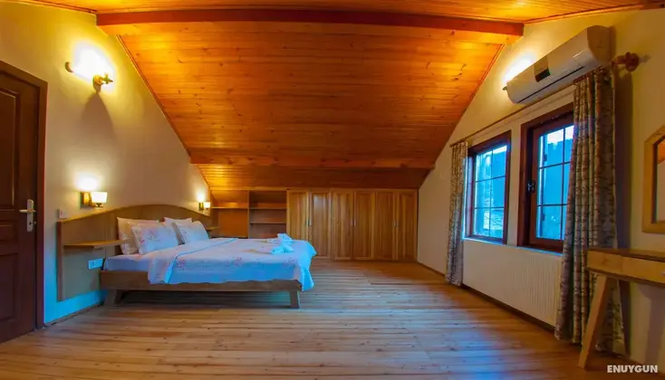Four Bedroom Country Villa Oda