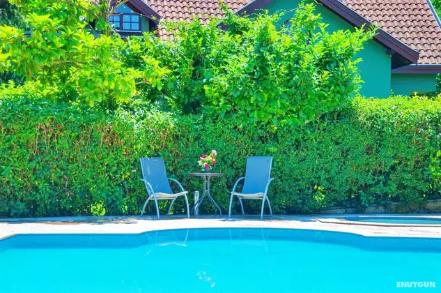 Four Bedroom Country Villa Oda