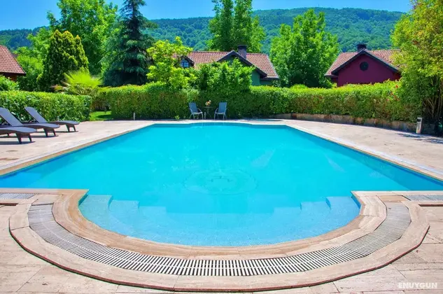 Four Bedroom Country Villa Oda