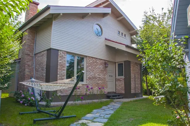 Junior Country Villa Oda