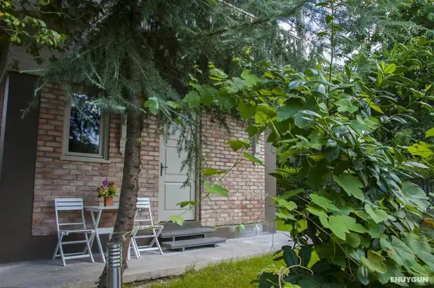 Junior Country Villa Oda