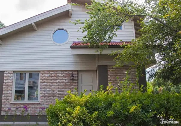Junior Country Villa Oda