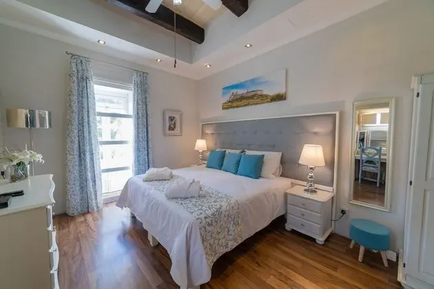 Deluxe Tek Büyük veya İki Ayrı Yataklı Oda, Balkon (Mdina)