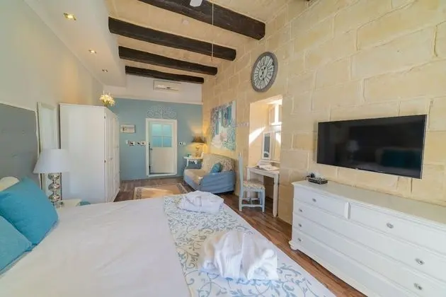 Deluxe Tek Büyük veya İki Ayrı Yataklı Oda, Balkon (Mdina)