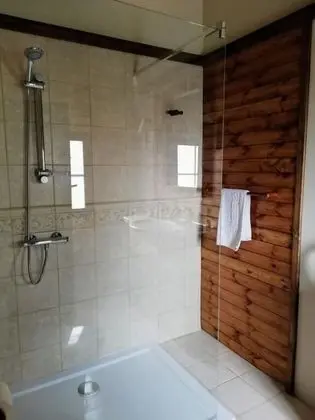 Deluxe Tek Büyük Yataklı Oda, 1 Büyük (Queen) Boy Yatak ve Çekyat (Valletta)