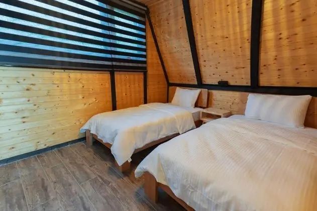Bungalow, Doğa Manzaralı, Isıtmalı Özel Havuzlu