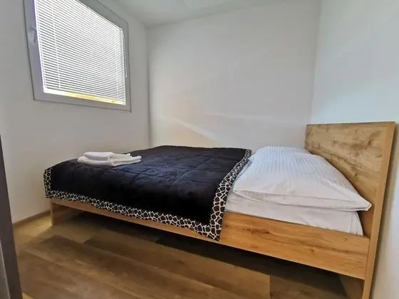 Economy Karavan, Dağ Manzaralı
