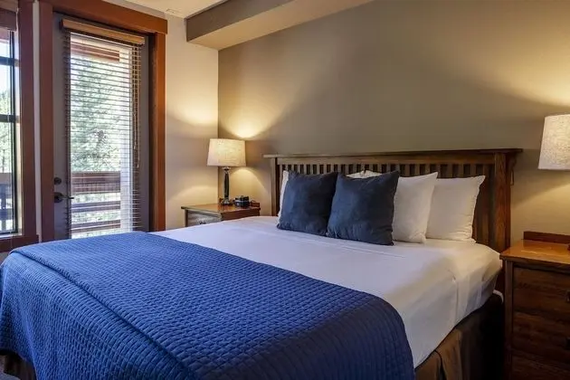 Daire (Studio Condominium - Sleeps 4)