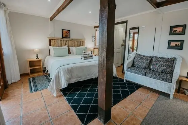 Family Oda (Dolphin)