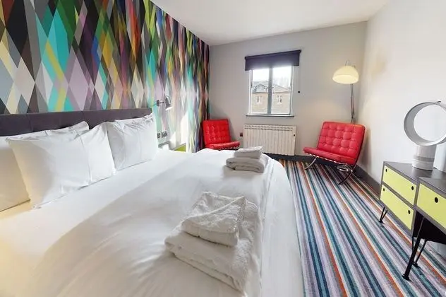 Double Room, 1 King Bed