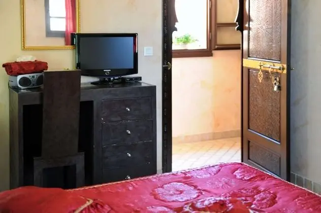 Deluxe Tek Büyük Yataklı Oda (Riad)