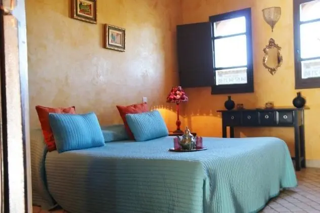 Deluxe Tek Büyük Yataklı Oda (Riad)