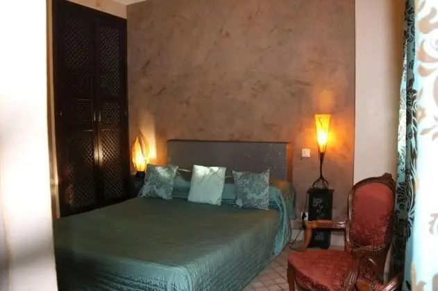 Deluxe Tek Büyük Yataklı Oda (Riad)