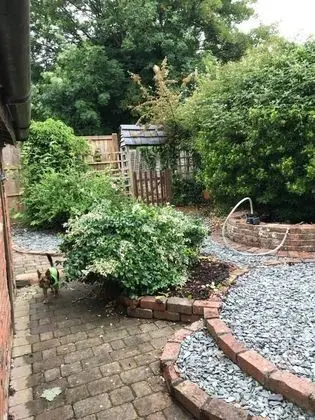 Kır Evi, 1 Büyük (Queen) Boy Yatak ve Çekyat