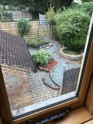 Kır Evi, 1 Büyük (Queen) Boy Yatak ve Çekyat