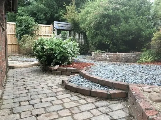 Kır Evi, 1 Büyük (Queen) Boy Yatak ve Çekyat