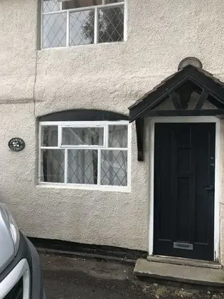 Kır Evi, 1 Büyük (Queen) Boy Yatak ve Çekyat